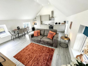Stylish Penthouse in a fantastic location!